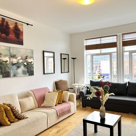 Cosy River View Flat At Temple Bar Dublín Exterior foto