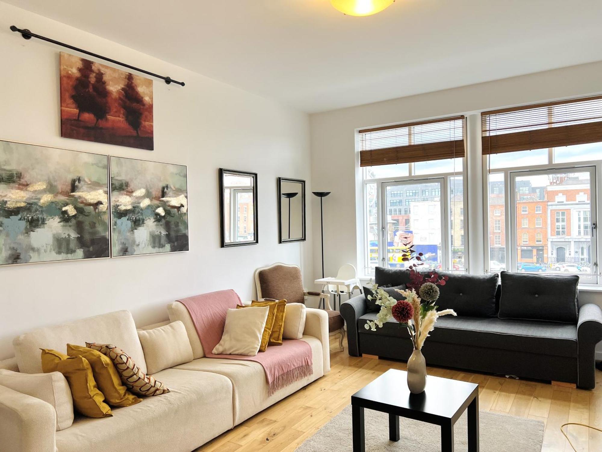Cosy River View Flat At Temple Bar Dublín Exterior foto